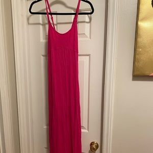 Spaghetti strap, cross back, long maxi dress.